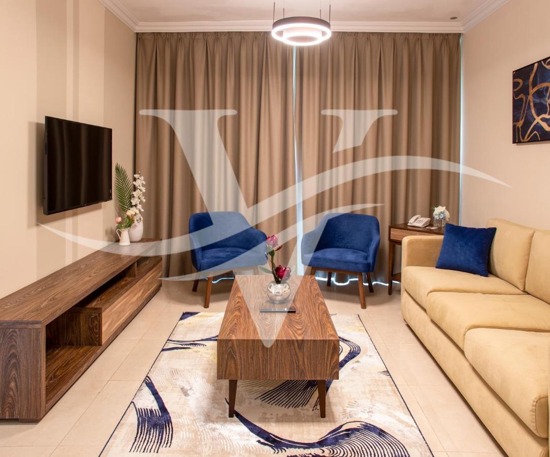 שארג'ה Viola Hotel Apartments מראה חיצוני תמונה