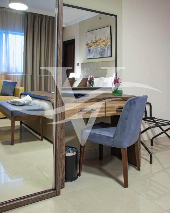 שארג'ה Viola Hotel Apartments מראה חיצוני תמונה