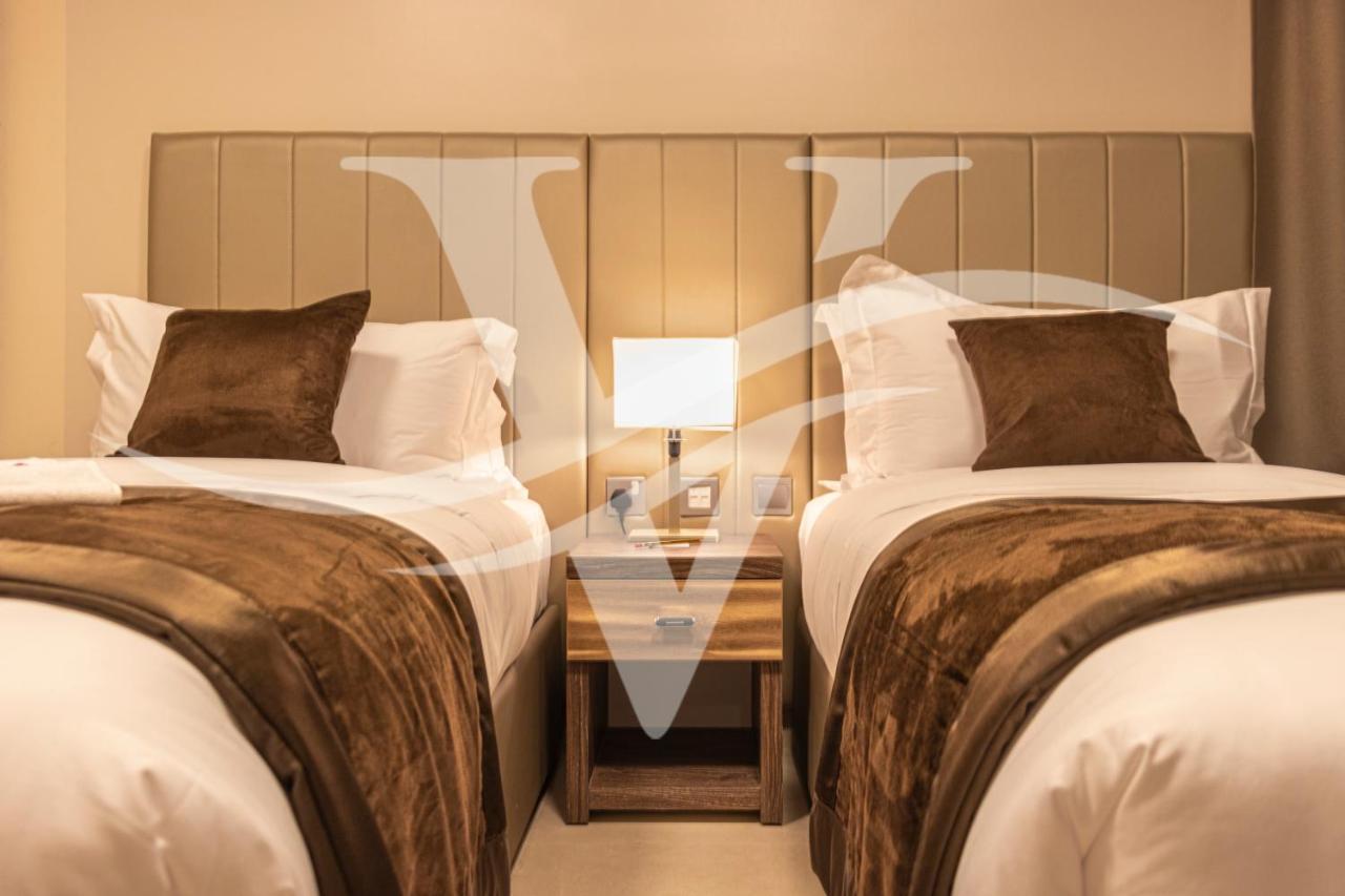 שארג'ה Viola Hotel Apartments מראה חיצוני תמונה