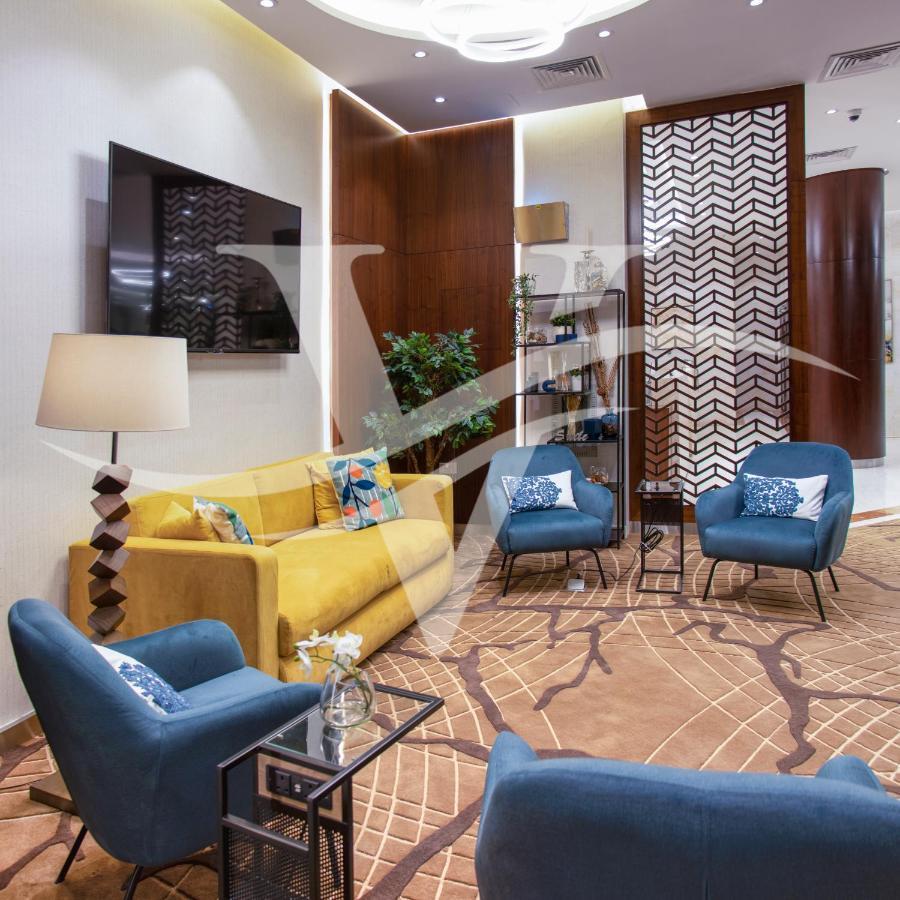 שארג'ה Viola Hotel Apartments מראה חיצוני תמונה