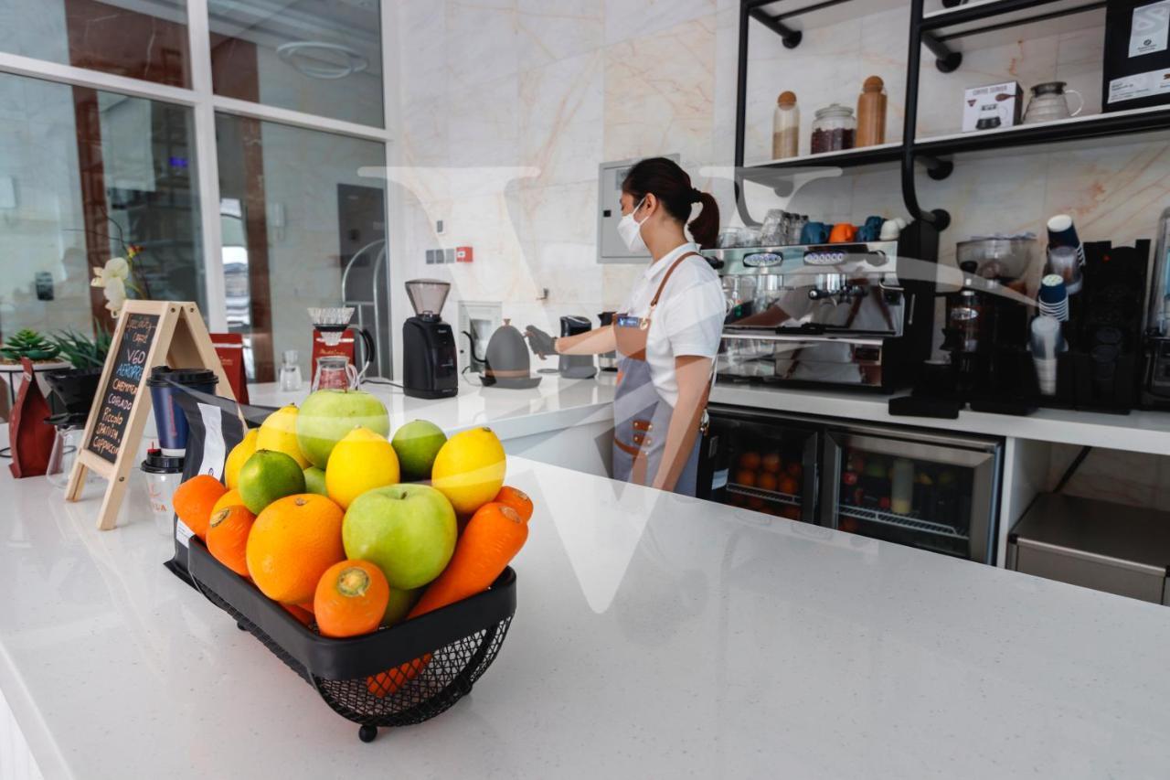 שארג'ה Viola Hotel Apartments מראה חיצוני תמונה