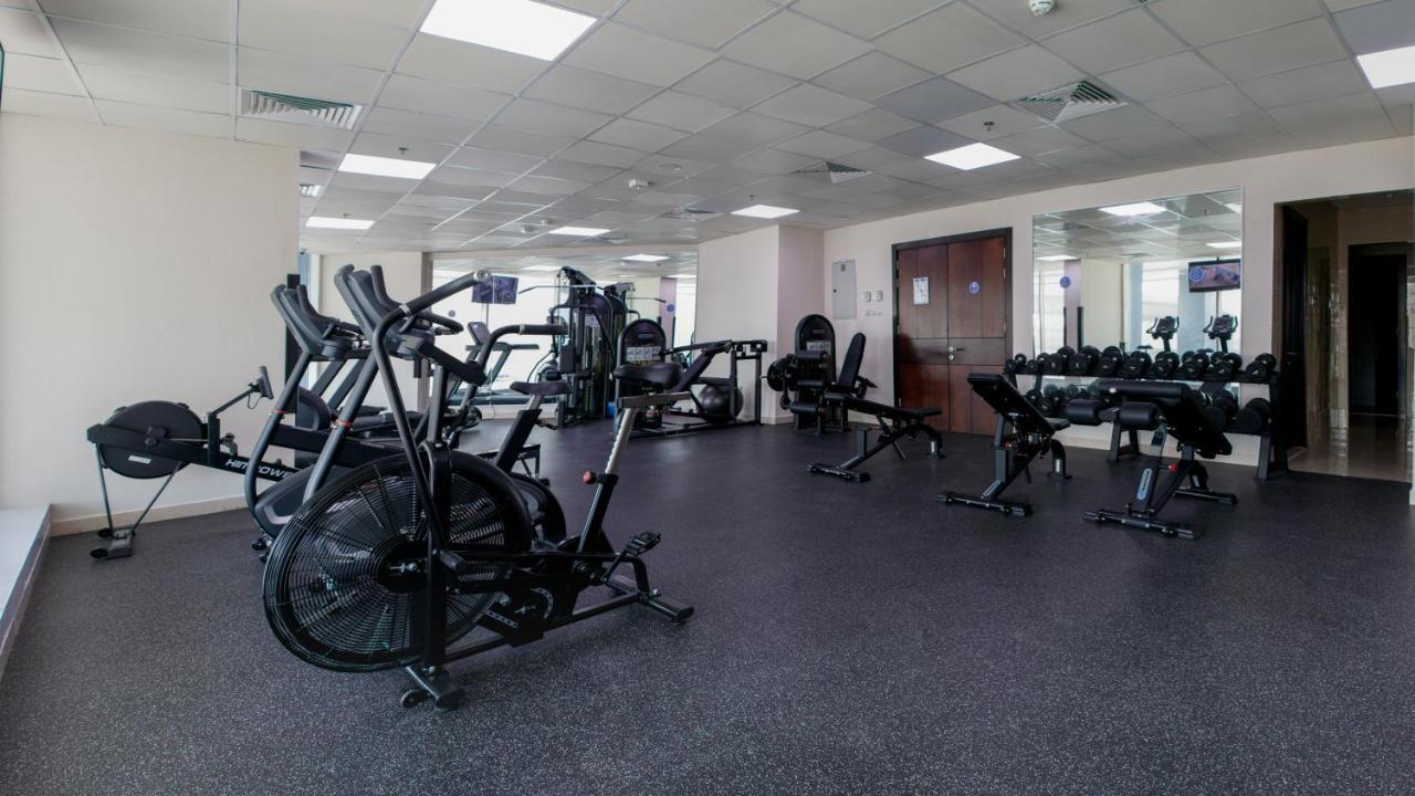 שארג'ה Viola Hotel Apartments מראה חיצוני תמונה